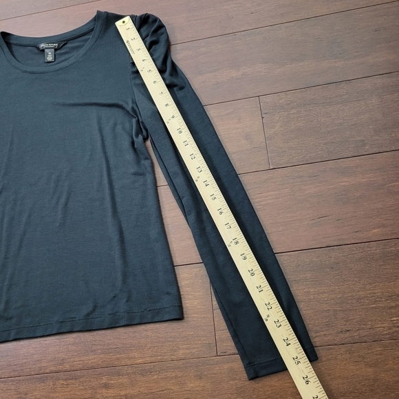 Banana Republic Threadsoft Pleated Shoulder Long Sleeve Stretchy Top XS Black - Picture 9 of 9